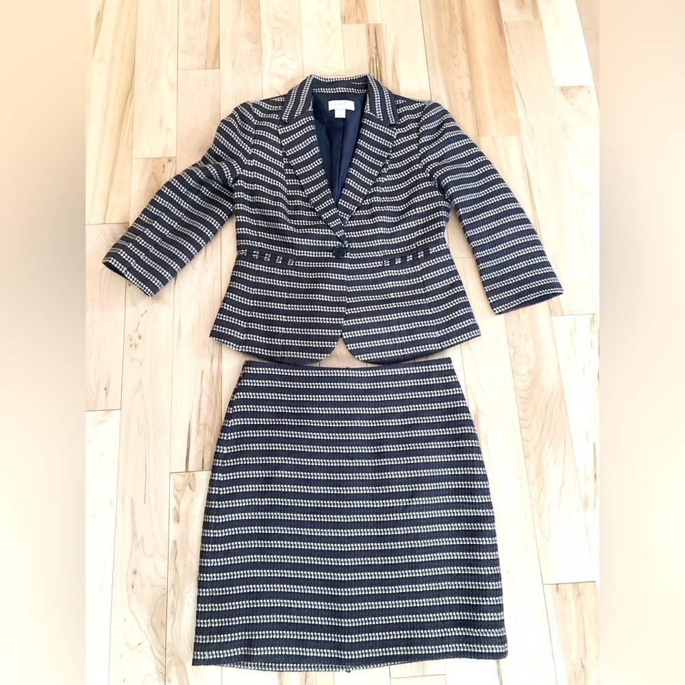 Loft Striped Blazer and Skirt Set. Blazer is size 2P, Skirt is size 0